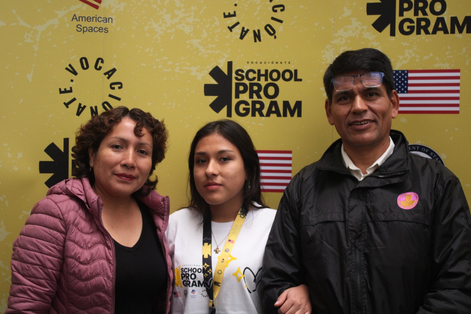 Familias acompa&ntilde;ando el desarrollo de los j&oacute;venes